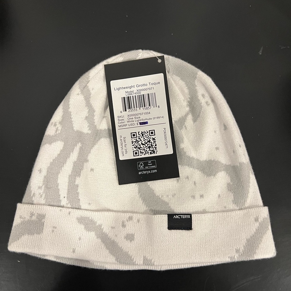 Arc’teryx beanie